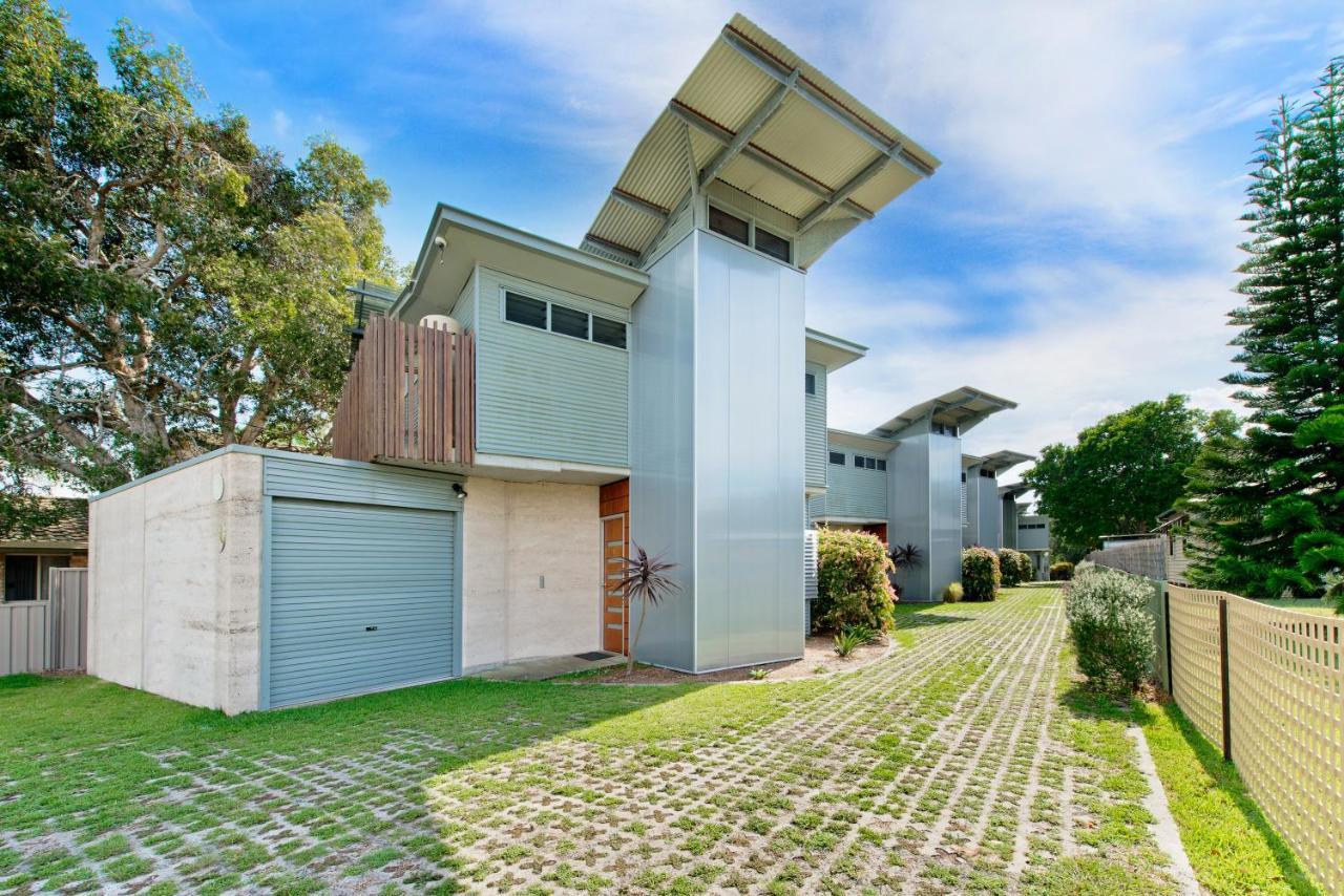 Crescent Head Spa Villa Exterior photo